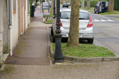 lampadaire mal placé